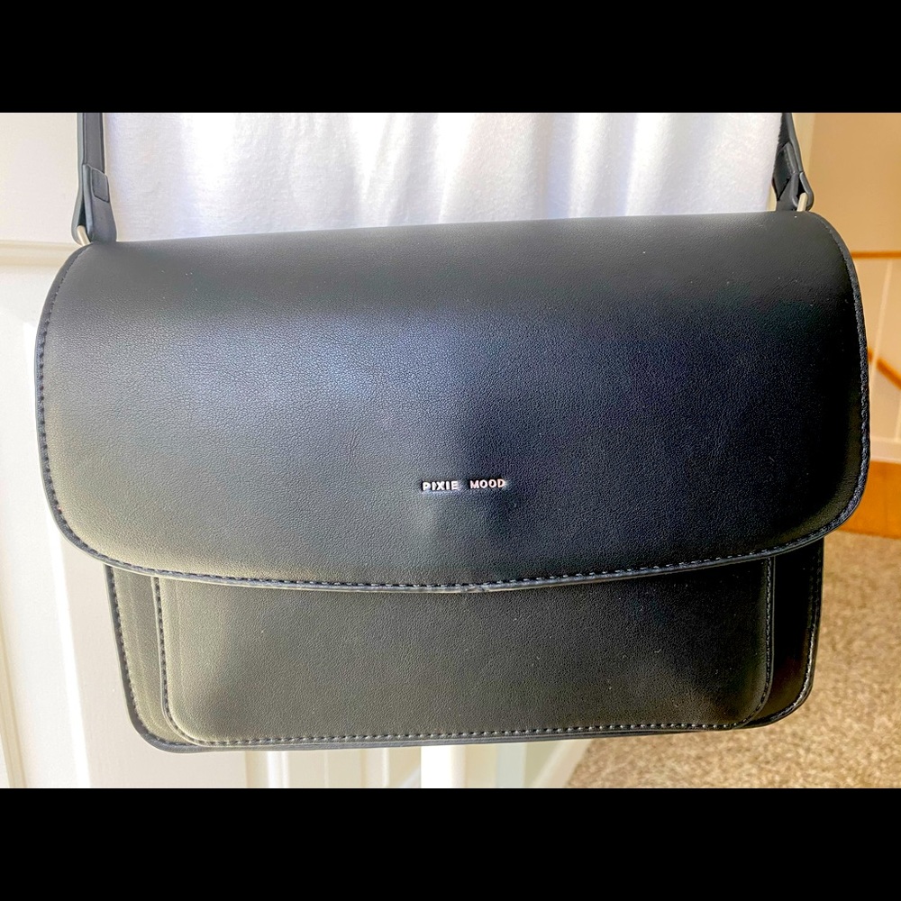 Pixie Mood Zoe Crossbody